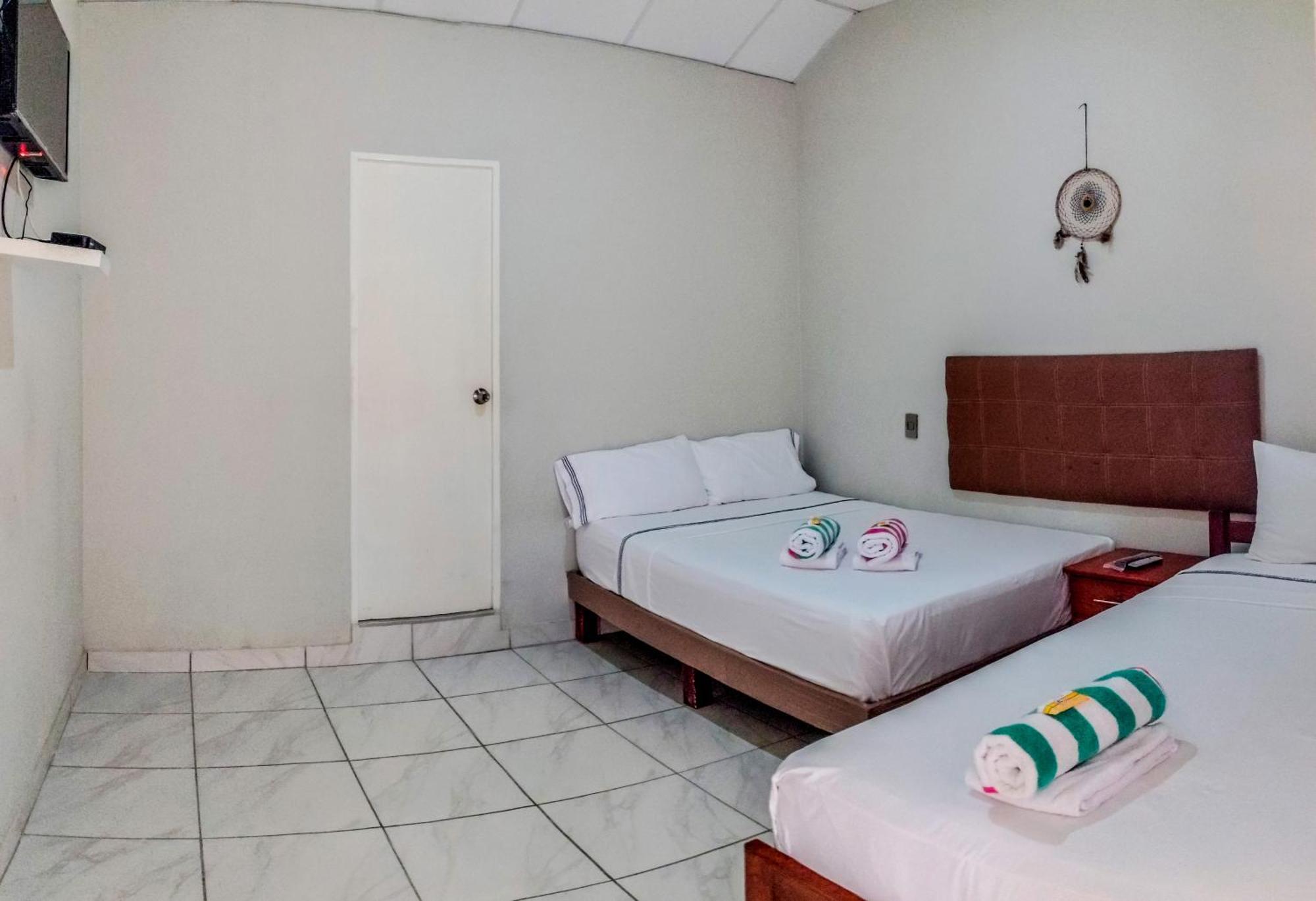Hospedajesperu Zorritos Luaran gambar